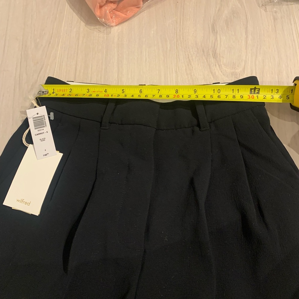 Aritzia wilfred carrot pant short new